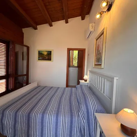 Casetta Di Salaverde Cefalú