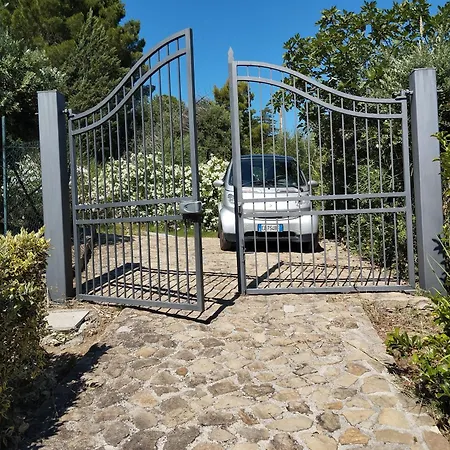 Casetta Di Salaverde Ferienhaus Cefalù