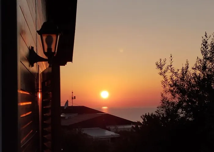 Casetta Di Salaverde Holiday home Cefalu