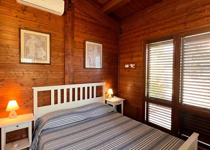 Casetta Di Salaverde Чефалу